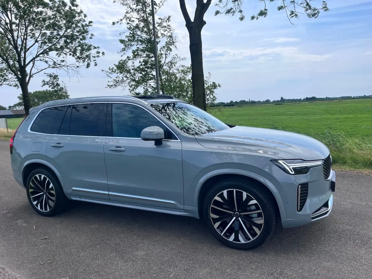 2.0 T8 Plug-in hybrid AWD Ultra Bright, Pano, 360 cam, trekhaak