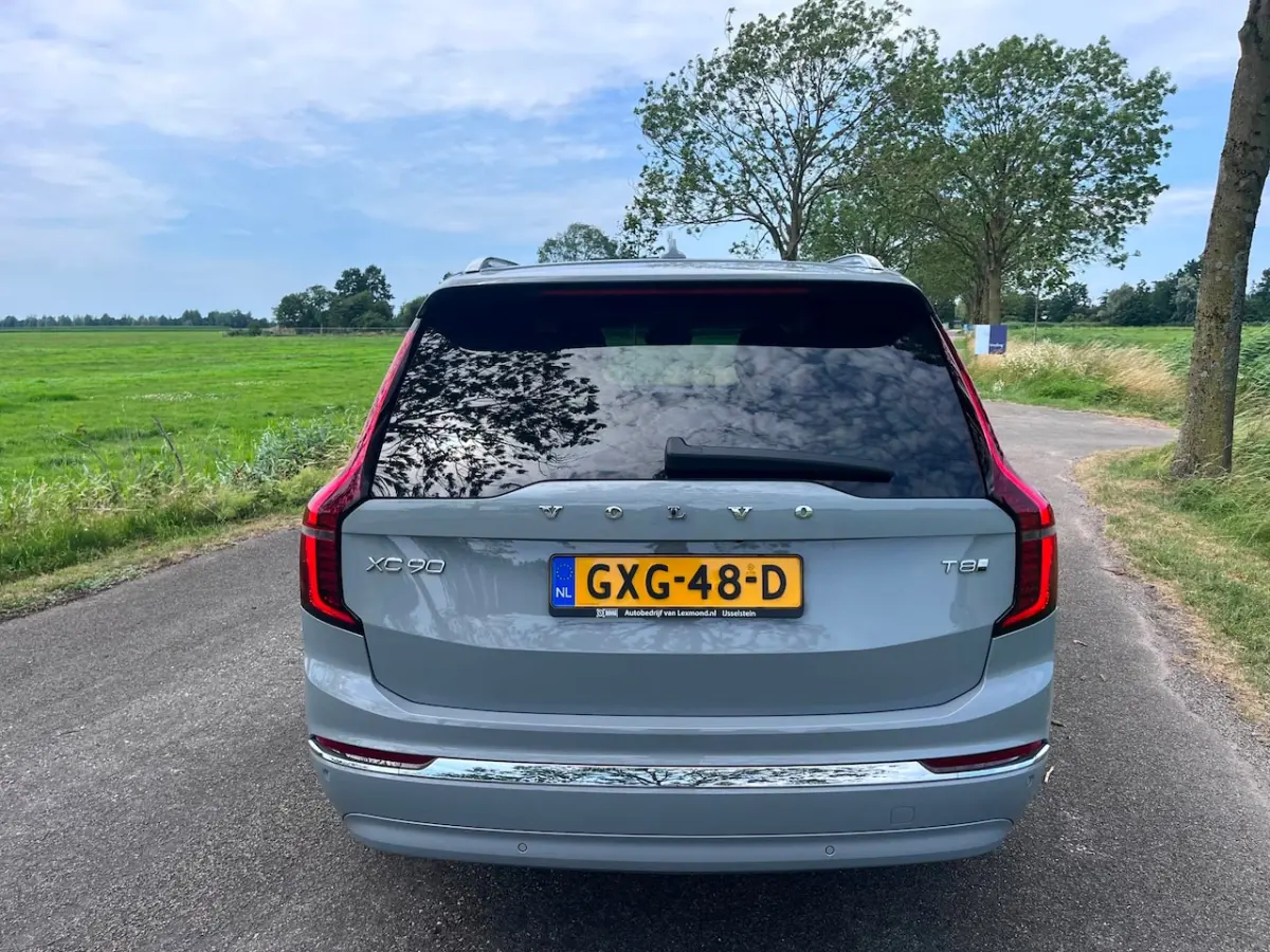 2.0 T8 Plug-in hybrid AWD Ultra Bright, Pano, 360 cam, trekhaak
