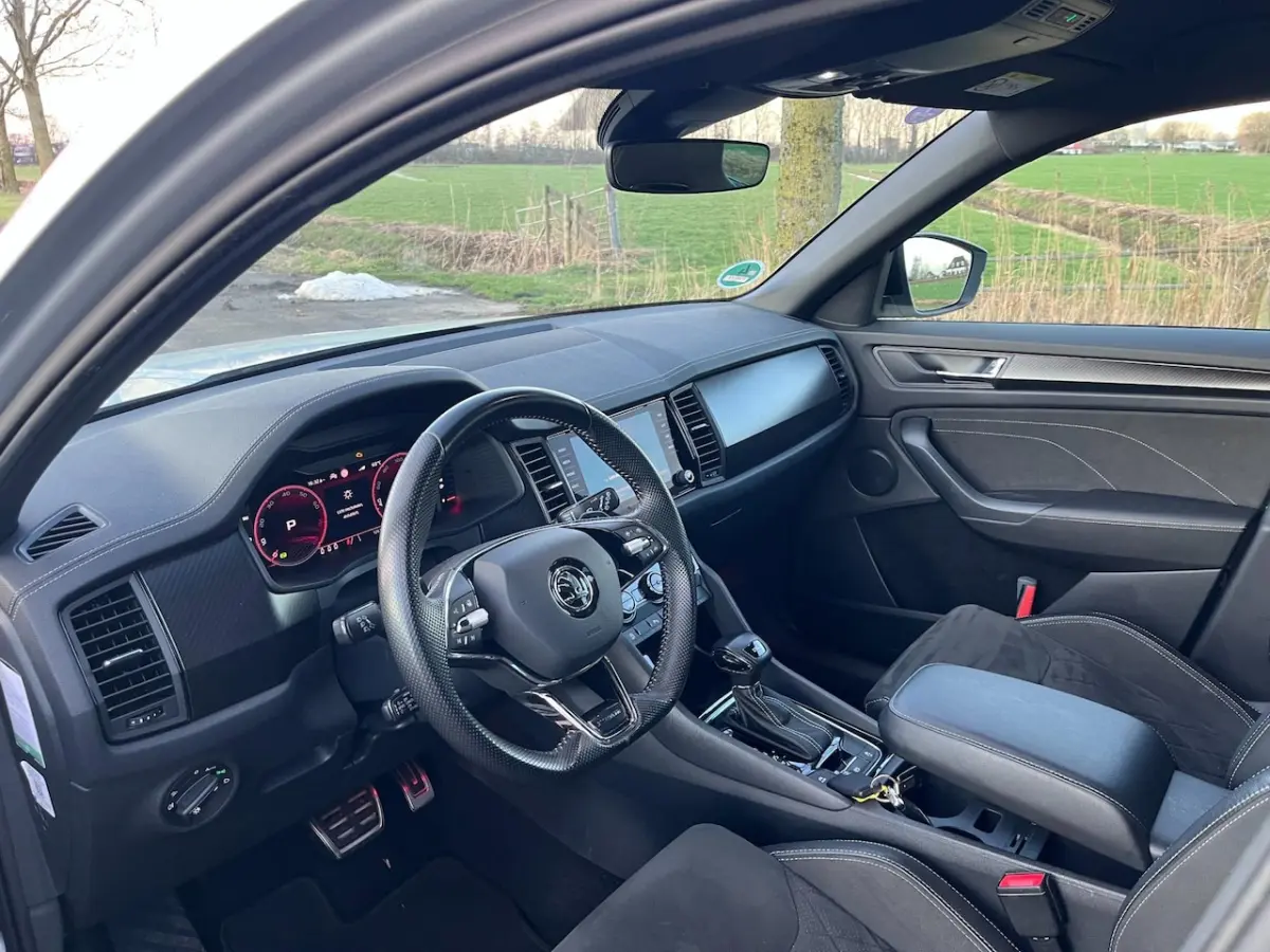 1.5 TSI Sportline Business, 1e eig, facelift, trekhaak