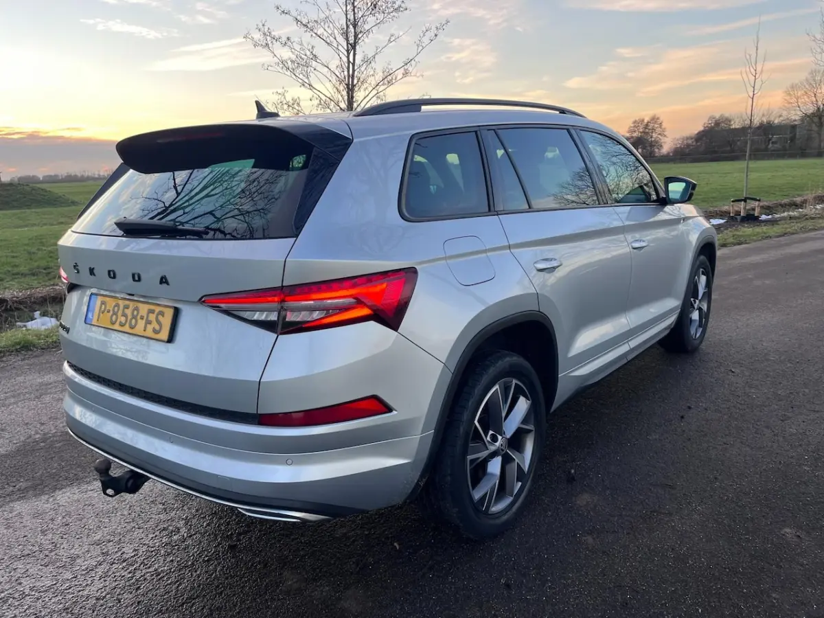 1.5 TSI Sportline Business, 1e eig, facelift, trekhaak
