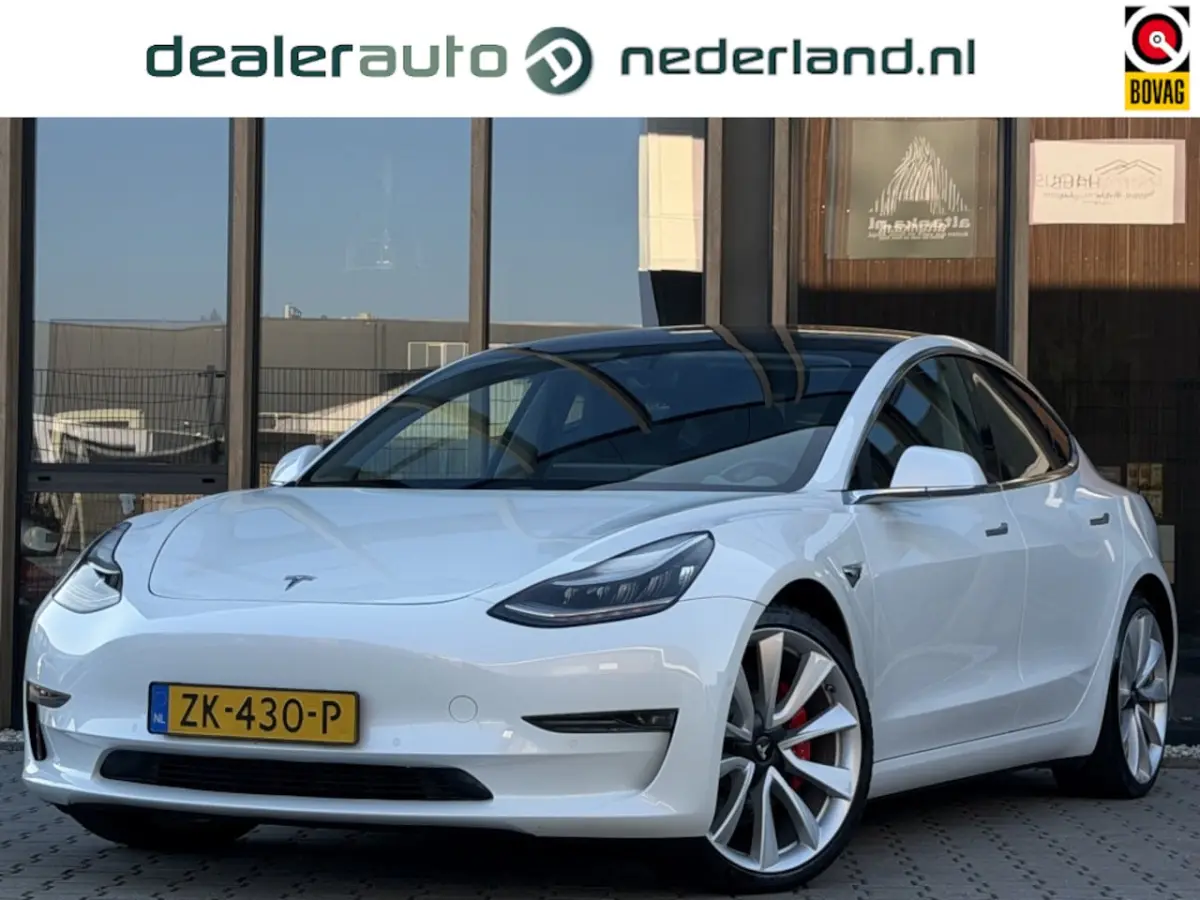 PERFORMANCE 462 PK AWD 75 KWH | ORIG. NL | 20 INCH | Autopilot