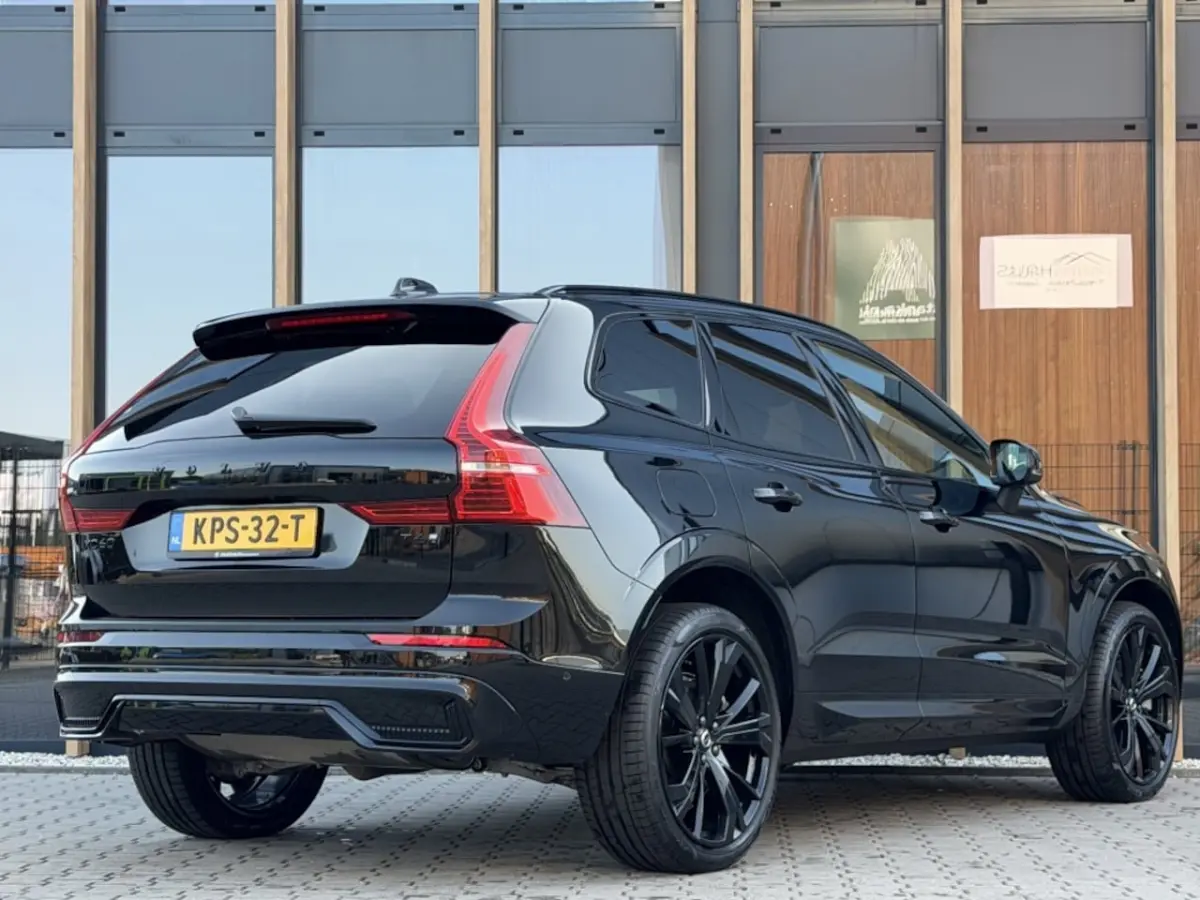 2.0 T6 AWD + Dark | Panoramadak | Head-up | H&K | SOH 100% |