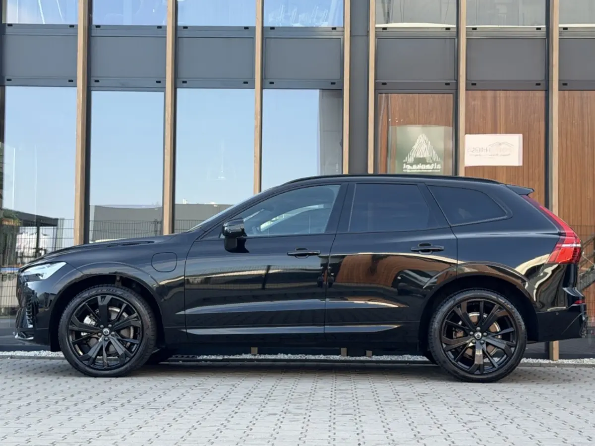 2.0 T6 AWD + Dark | Panoramadak | Head-up | H&K | SOH 100% |
