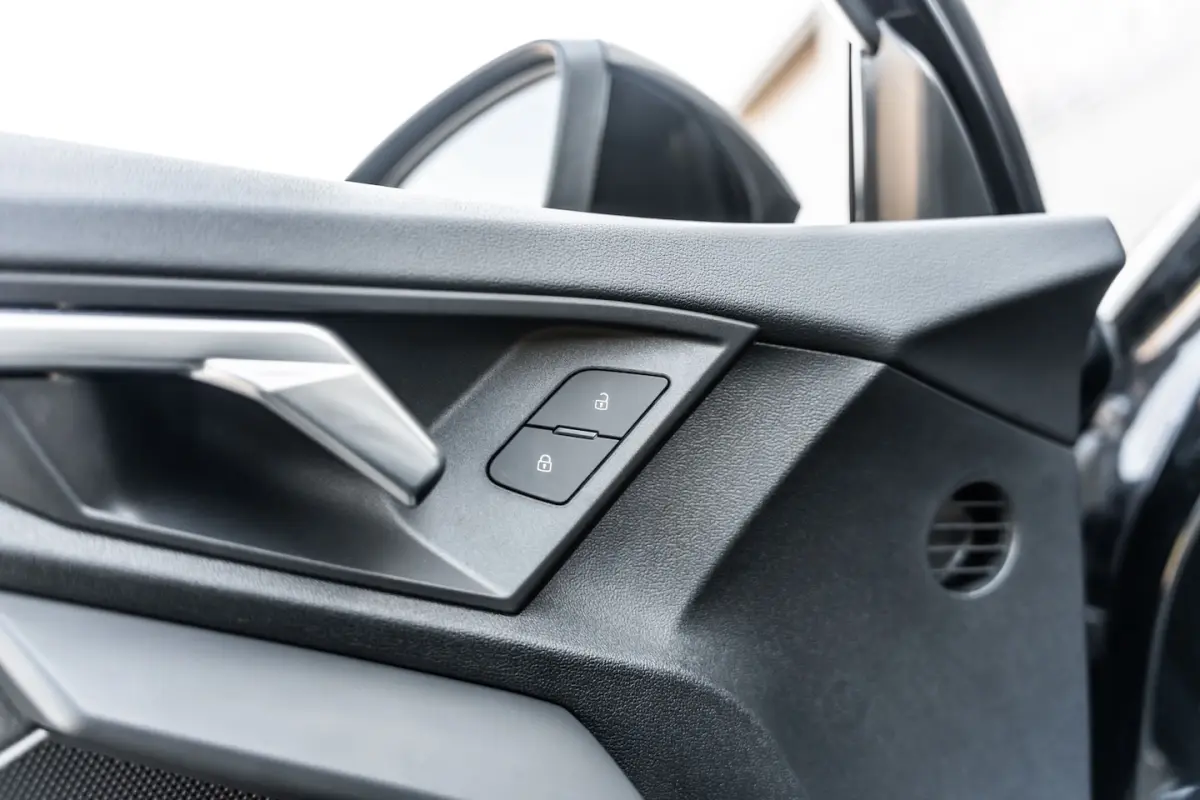 2.5 TFSI RS 3 QUATTRO PANO KEYLESS CAMERA RS ZETELS