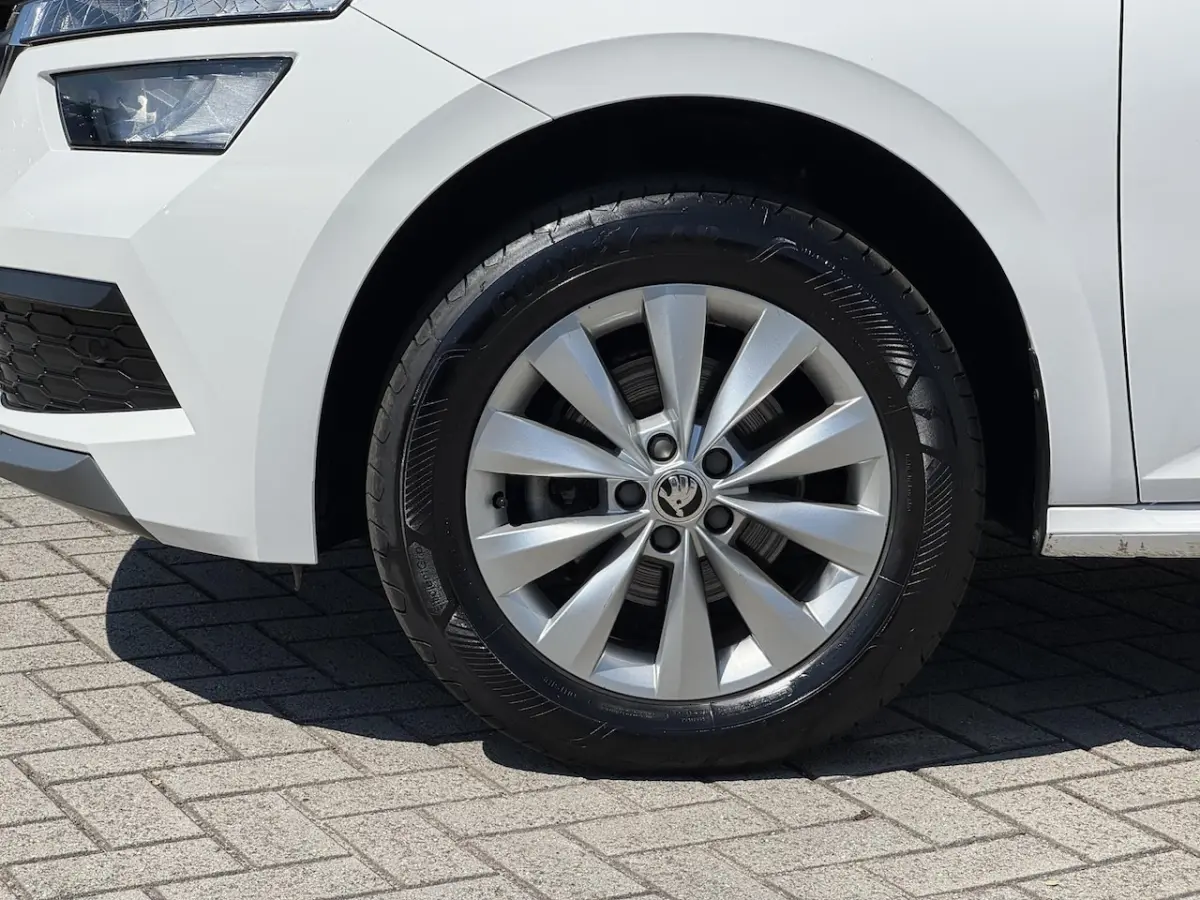 1.0 TSI Sport Business NL-AUTO | NAVI | ECC