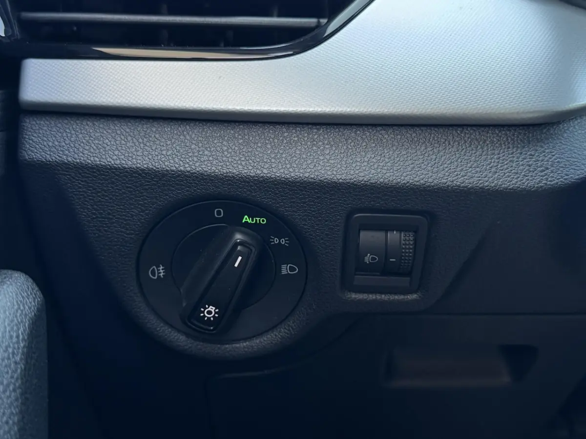 1.0 TSI Sport Business NL-AUTO | NAVI | ECC
