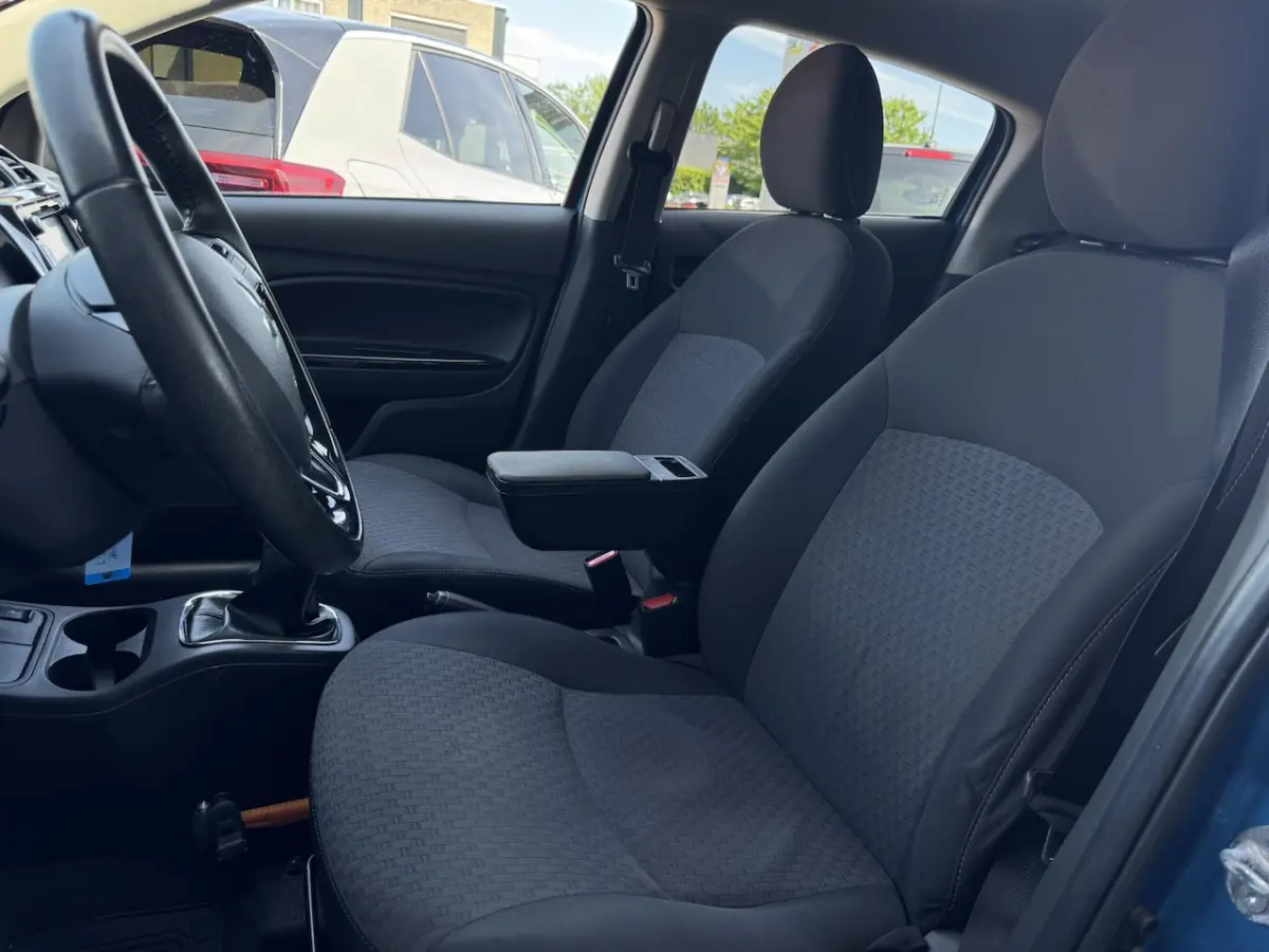 1.2 Connect Pro NL-AUTO | CARPLAY ANDRIOD AUTO | AIRCO | NAVI