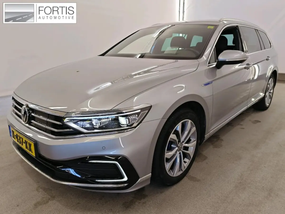 1.4 TSI PHEV GTE Business NL-AUTO | STOELVERWARMING | CAMERA