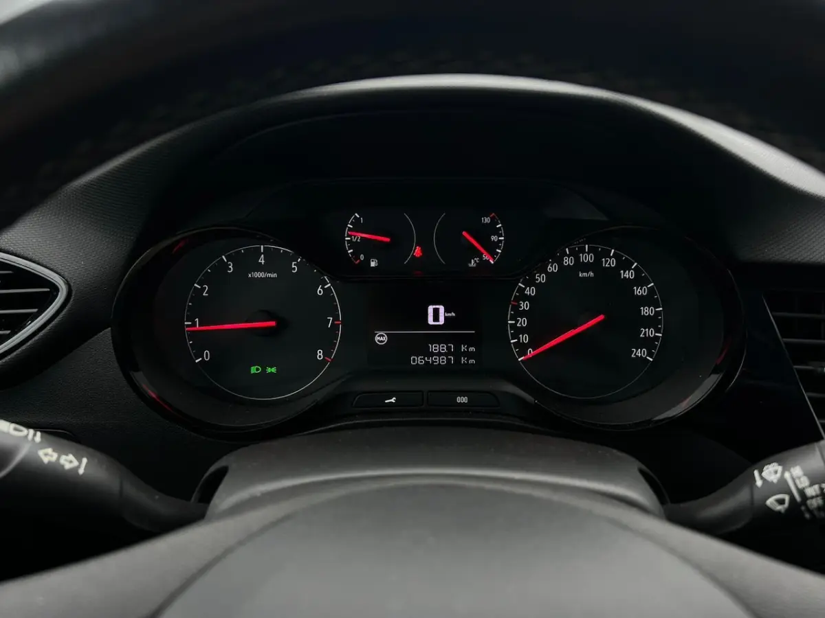 1.2 Turbo 120 Jaar Edition NL-AUTO | AIRCO | HOGE INSTAP