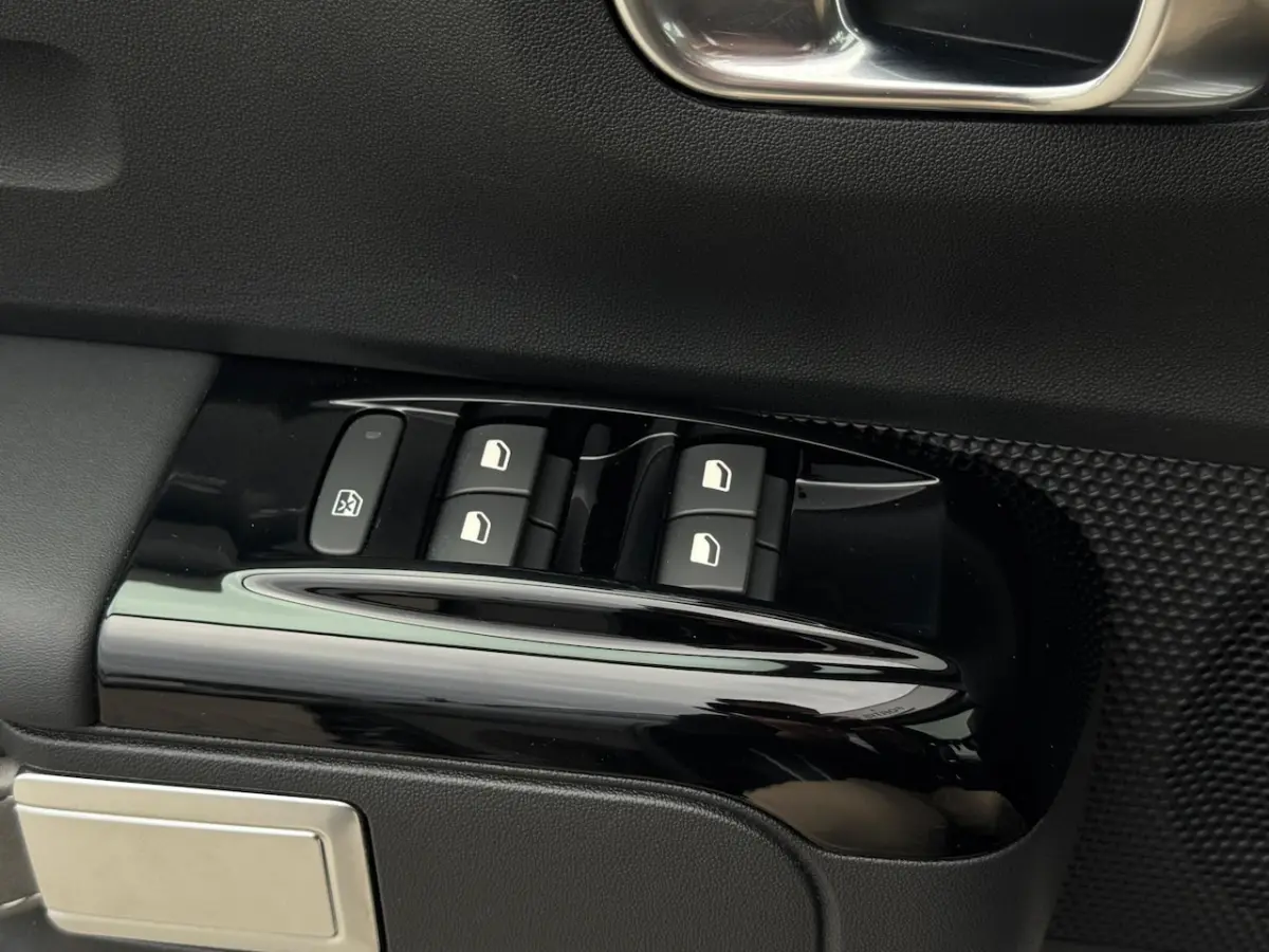 1.2 PureTech C-Series NAVI | 1/2 LEDER | AUTOMAAT