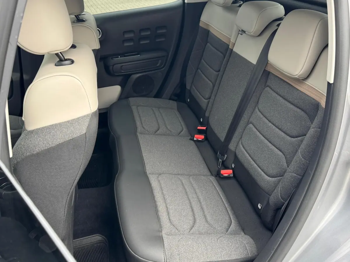 1.2 PureTech C-Series NAVI | 1/2 LEDER | AUTOMAAT
