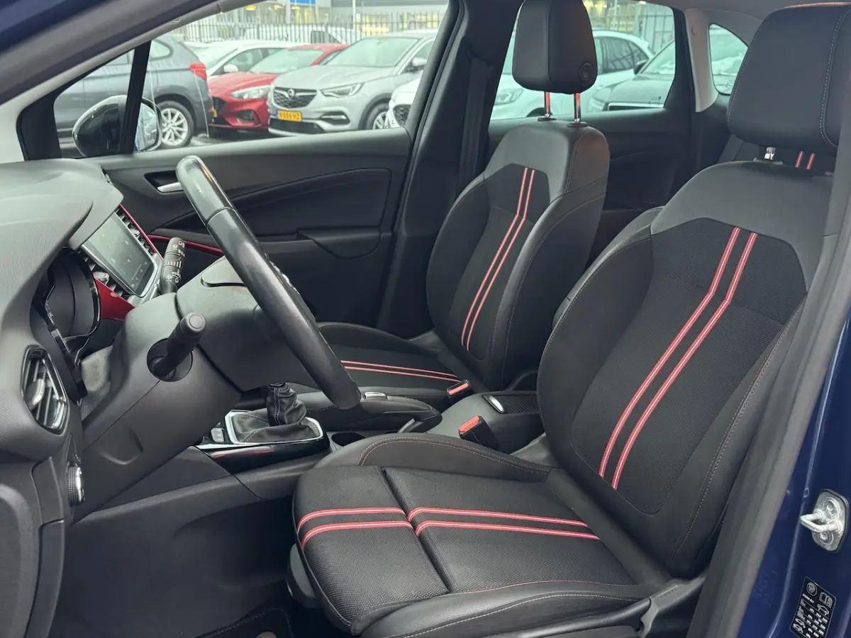 1.2 Turbo GS Line CARPLAY | LED | ECC |