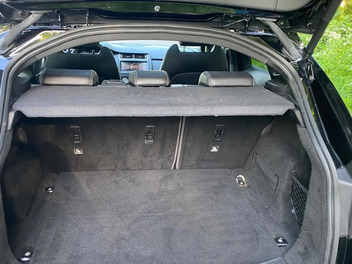 2.0 D180 AWD HSE 1 Eig. b.j. 12-2019 R-Dynamic, 40000km Leer, Panodak, 19"lm Meridian