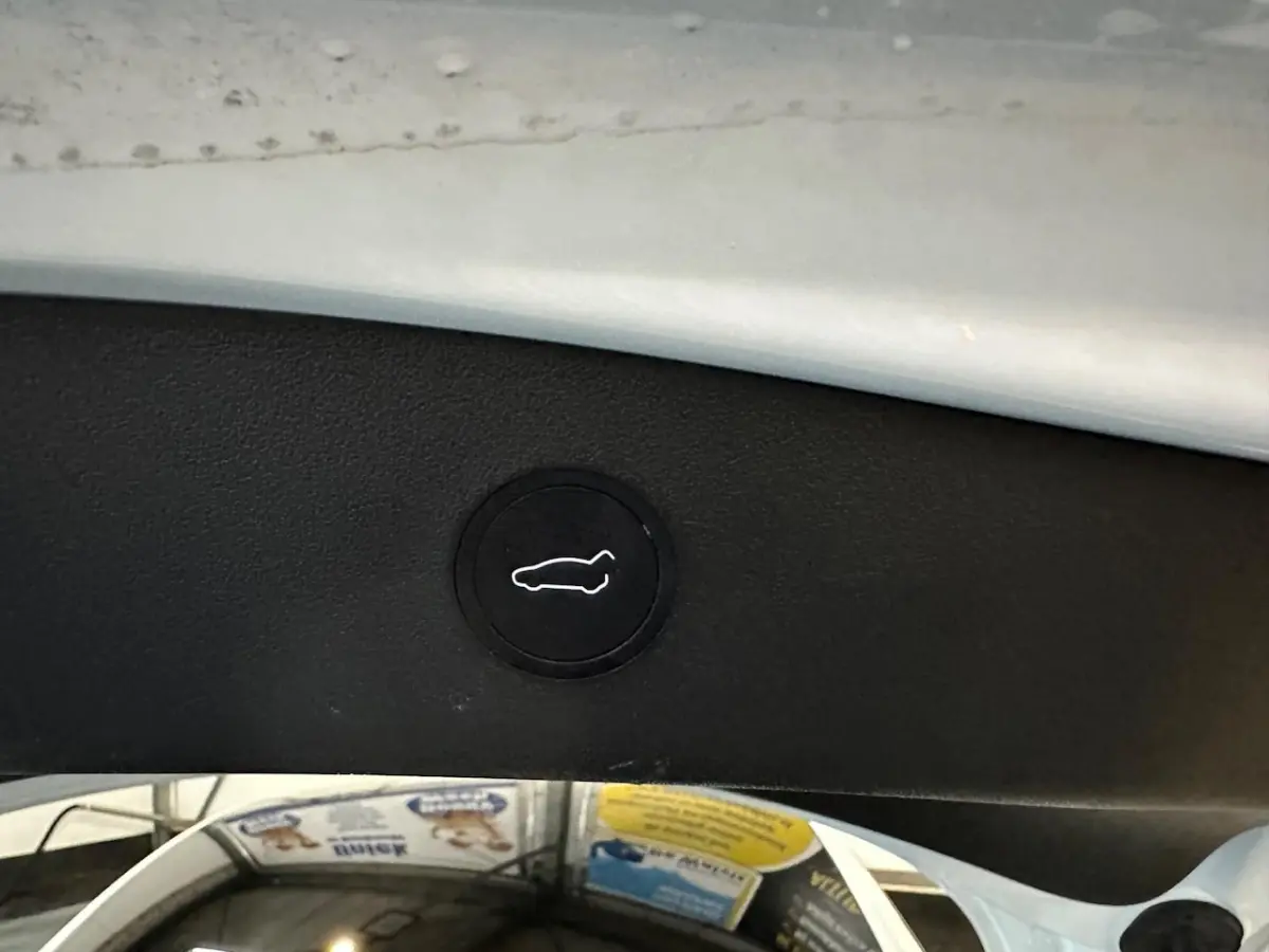 Performance 513 pk Carplay , autopilot 1 Eig. 32000 km b.j. 3-2021 20"lm sfeerverl. velgen