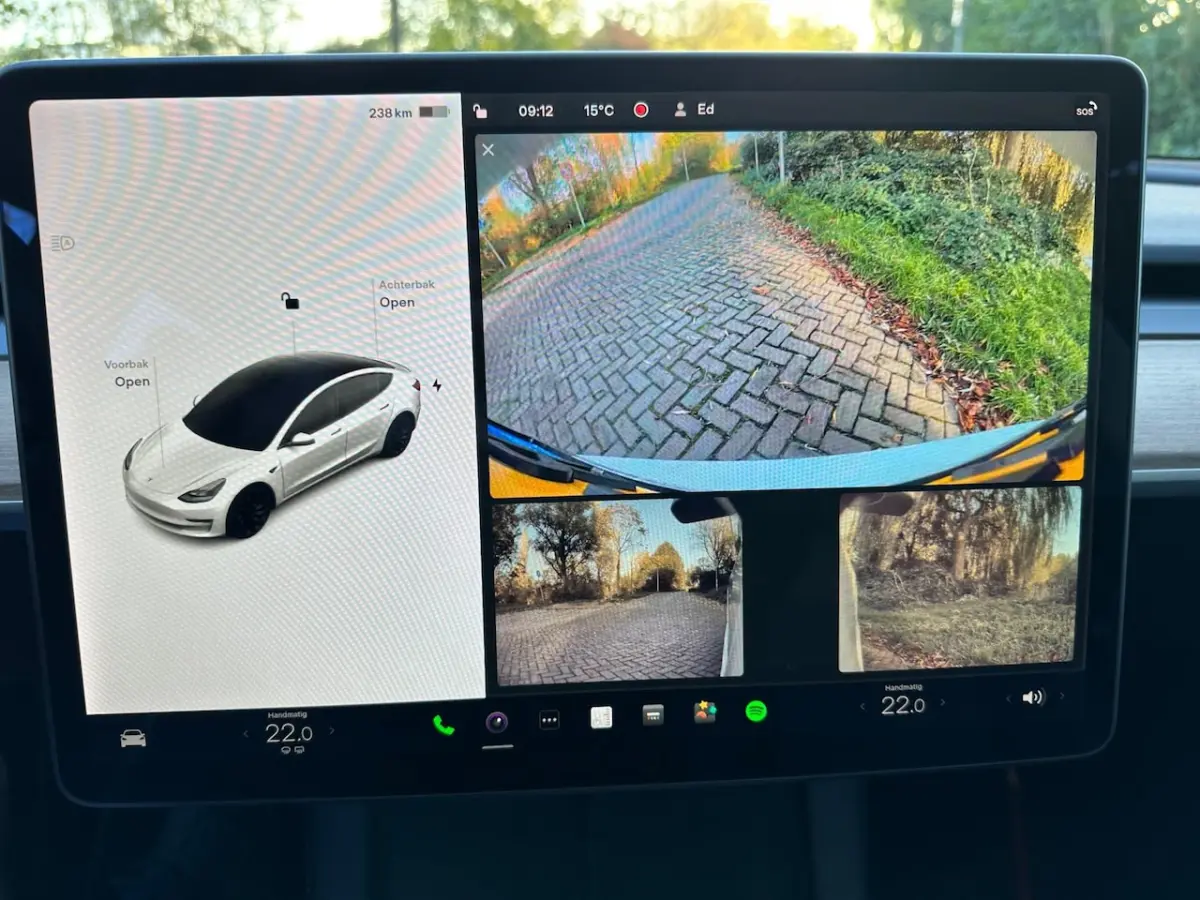 Performance 513 pk Carplay , autopilot 1 Eig. 32000 km b.j. 3-2021 20"lm sfeerverl. velgen