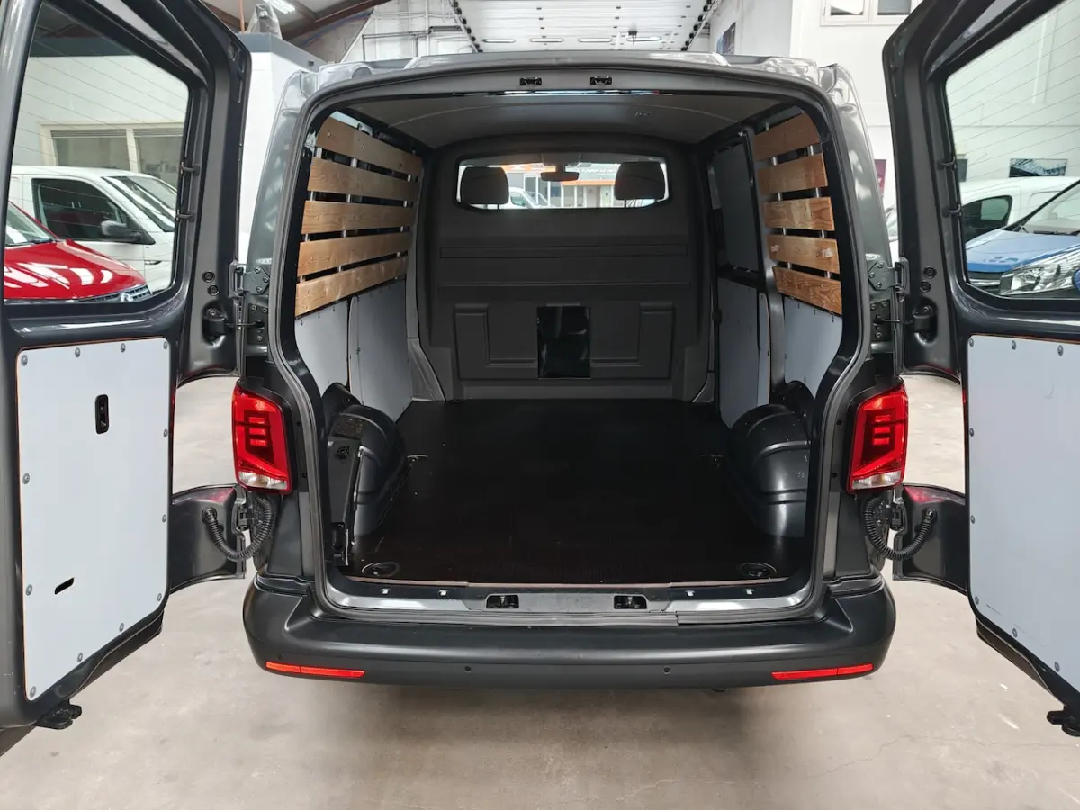 2.0 TDI L1H1 Highline 150Pk