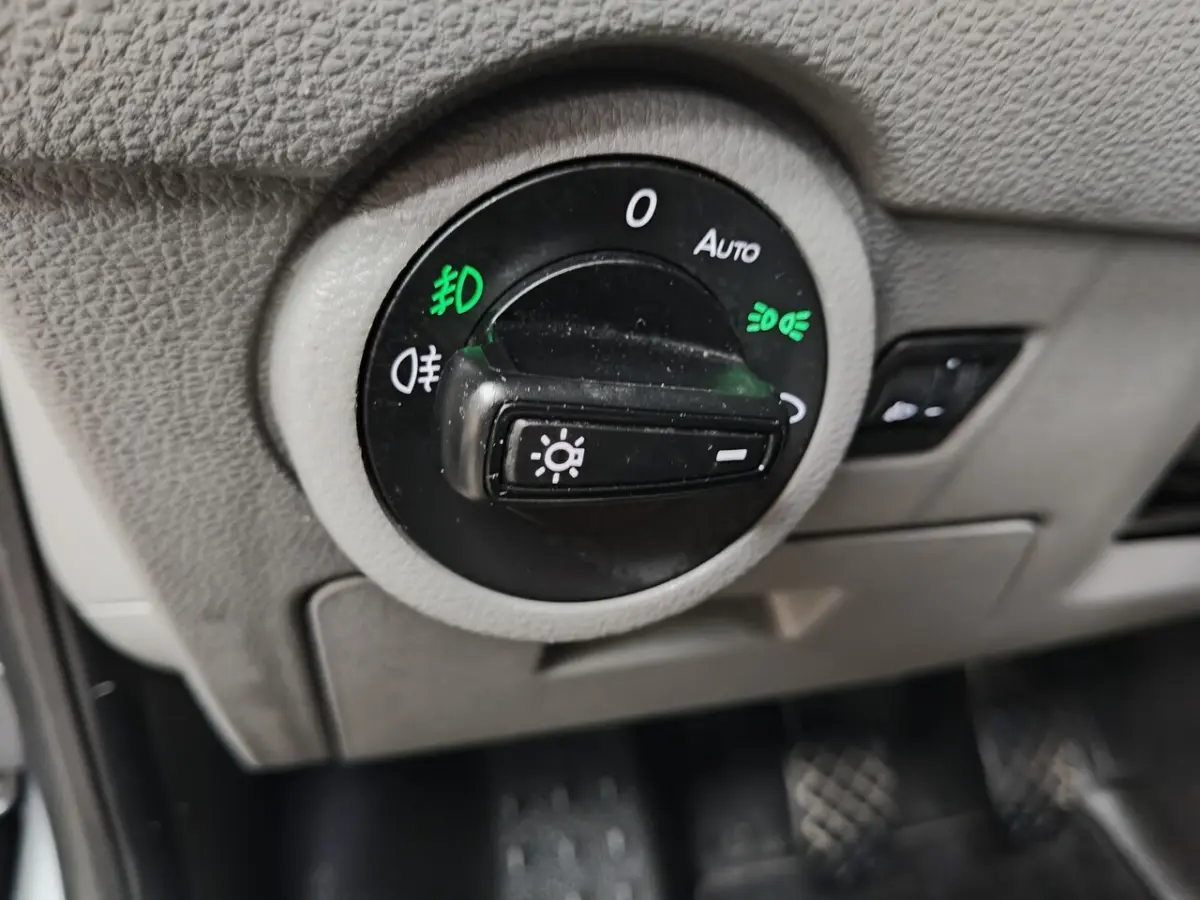 2.0 TDI L1H1 Highline 150Pk