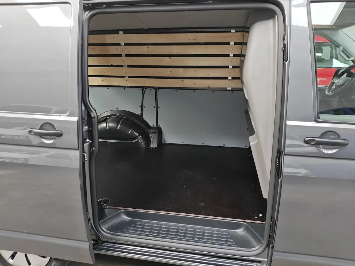 2.0 TDI L1H1 Highline 150Pk