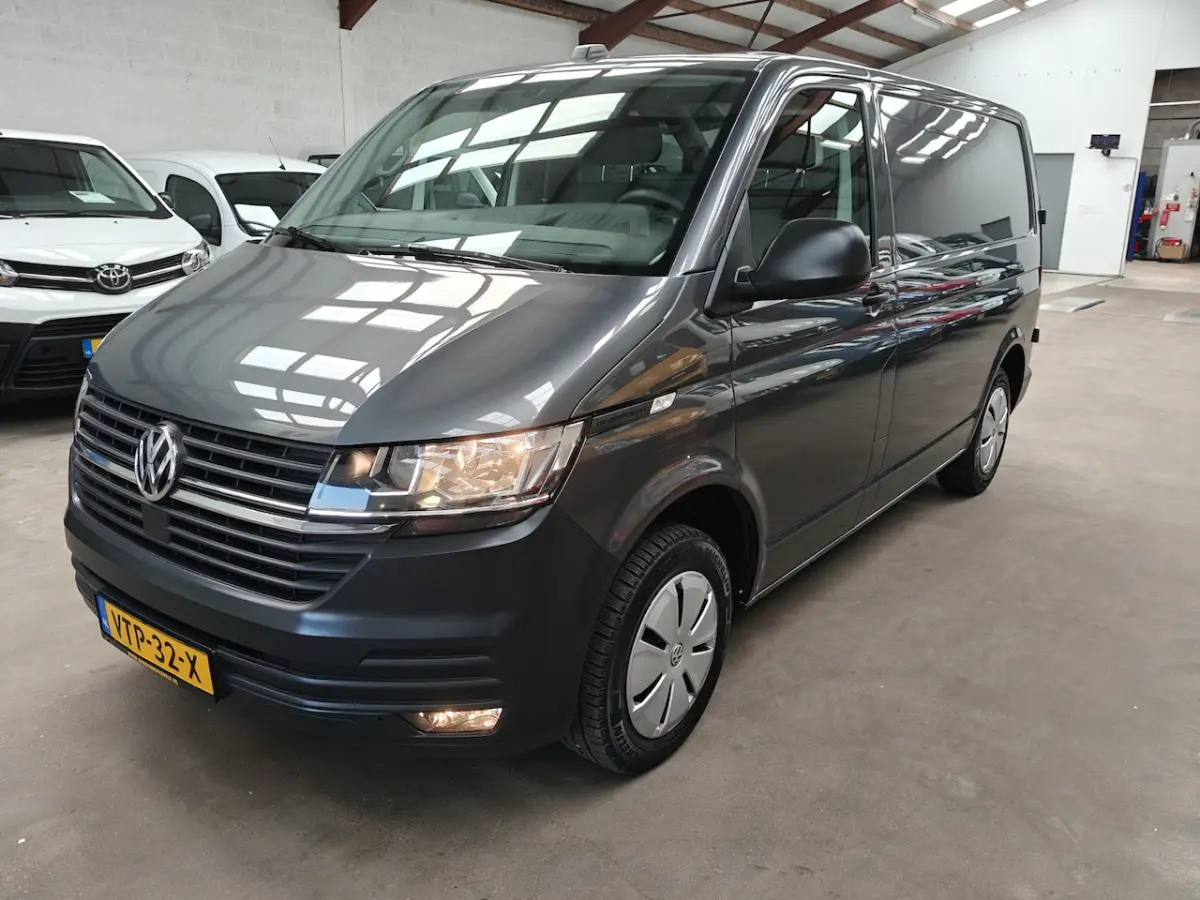 Volkswagen Transporter 2023 Diesel Handgeschakeld leasen