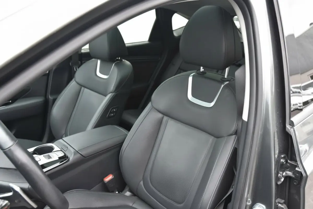 1.6 T-GDI PHEV Premium Sky 4WD | HYBRIDE | PANORAMA DAK | TREKHAAK