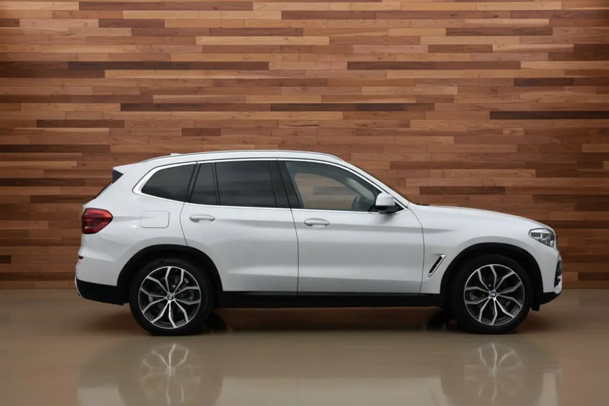 xDrive20i High Executive Edition | 20"LMV | TREKHAAK