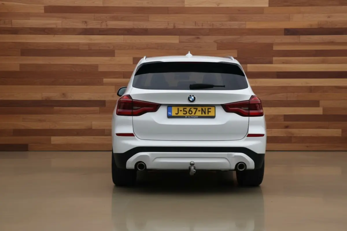 xDrive20i High Executive Edition | 20"LMV | TREKHAAK