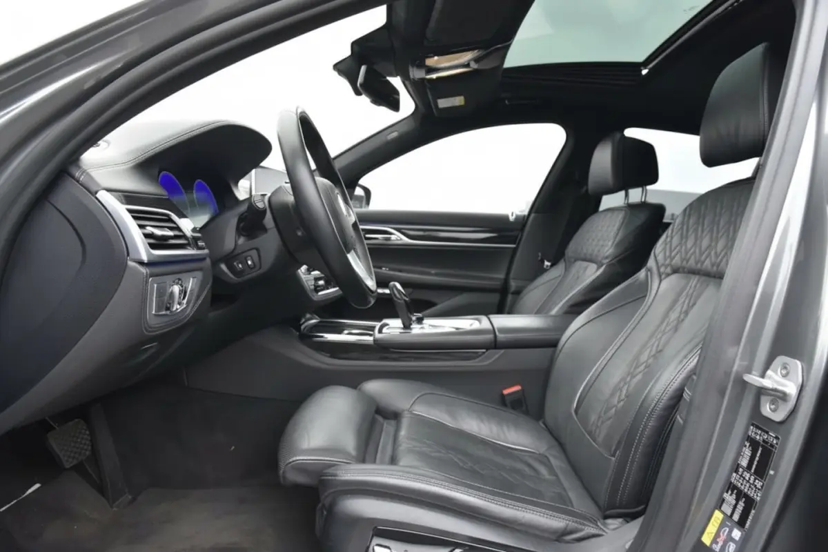 740e iPerformance High Executive 21'' BREYTON | VERLAAGD | MAXTON