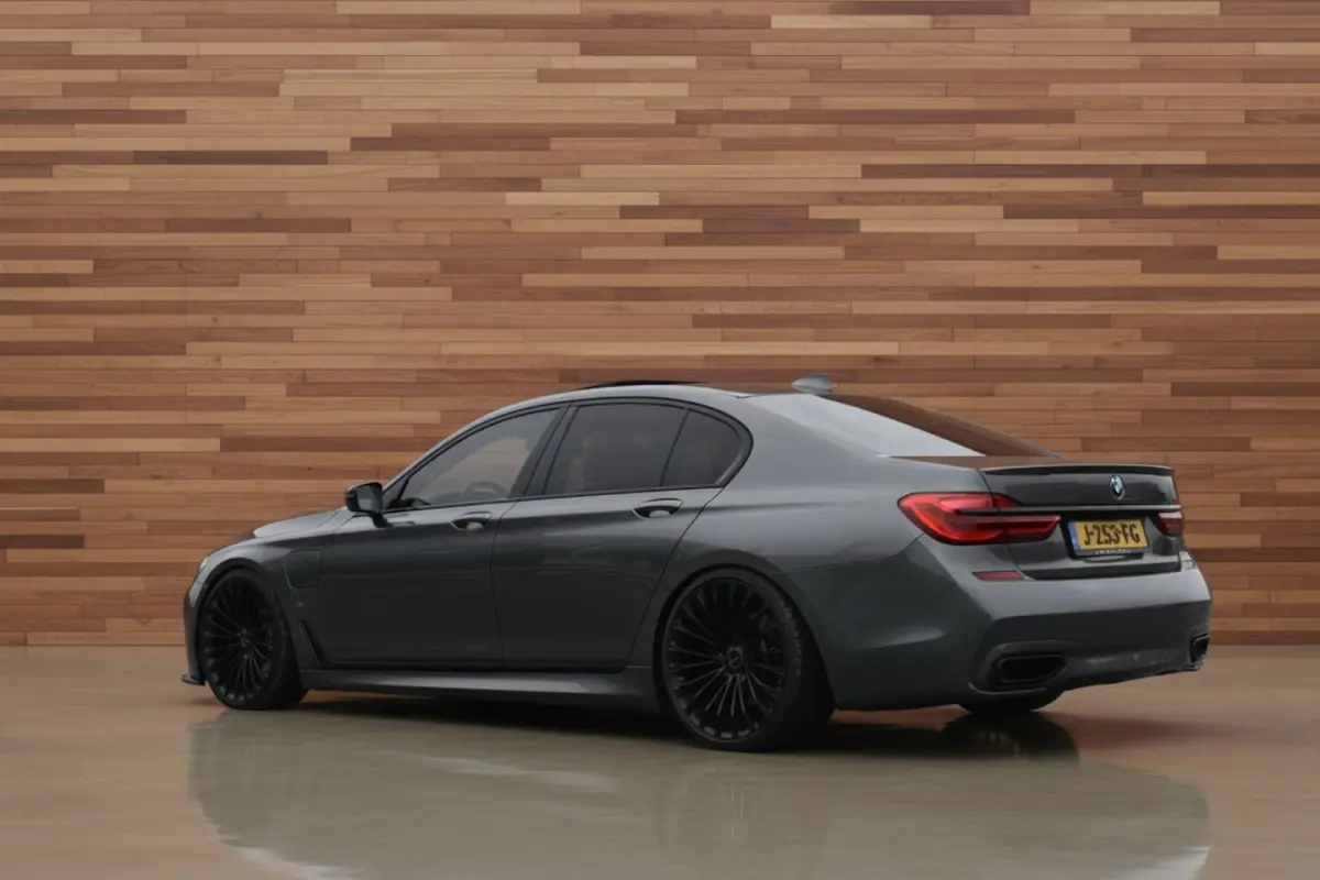 740e iPerformance High Executive 21'' BREYTON | VERLAAGD | MAXTON