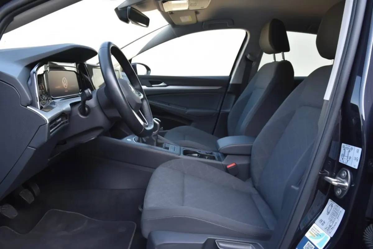 1.0 TSI Life | 17" LMV | LOUNGE PAKKET