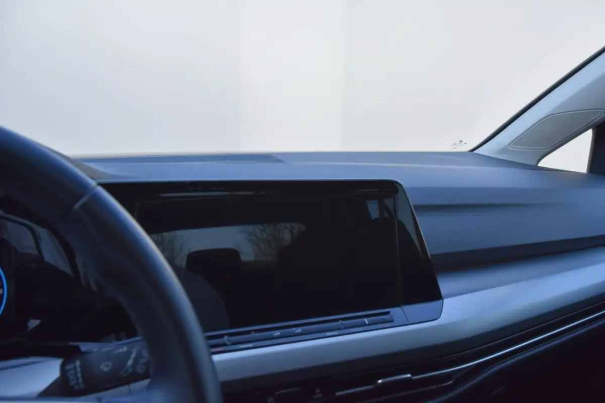 1.0 TSI Life | 17" LMV | LOUNGE PAKKET