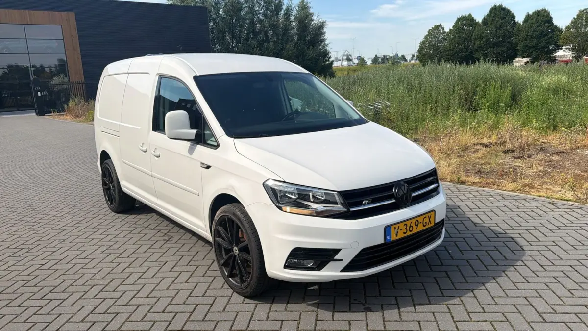 2.0 TDI L2H1 BMT Highline 172DKM / NAVIGATIE / 19'' INCH VELGEN / LET OP PROBLEMEN