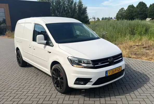 2.0 TDI L2H1 BMT Highline 172DKM / NAVIGATIE / 19'' INCH VELGEN / LET OP PROBLEMEN