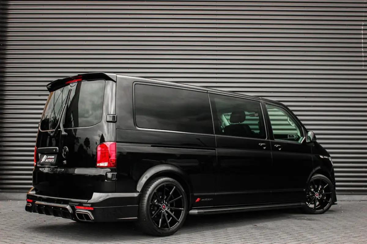 2.0 TDI L2H1 150PK BULLI DC DUBBEL CABINE / LEIGHTONVANS BODYKIT / FULL OPTINS / LEDER / F