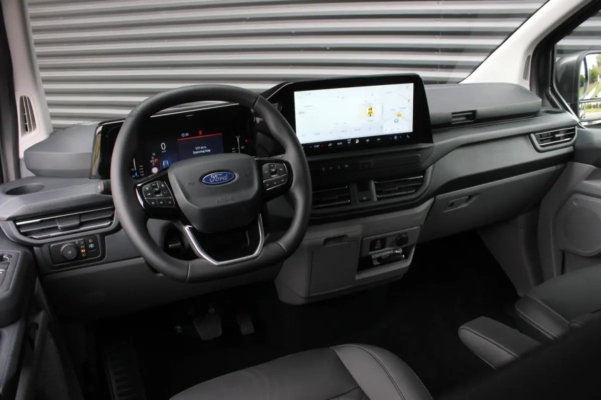 2.0 TDCI L2H1 170PK Limited DC / DUBBEL CABINE / JB-EDITION / DRIVER ASSISTANCE PACK / 5-