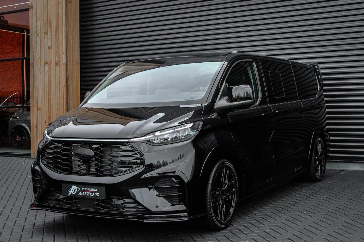 320 2.0 TDCI L2H1 MS-RT DC AWD DUBBEL CABINE BPM VRIJ / KUIPSTOELEN / DIRECT RIJDEN / NAVI