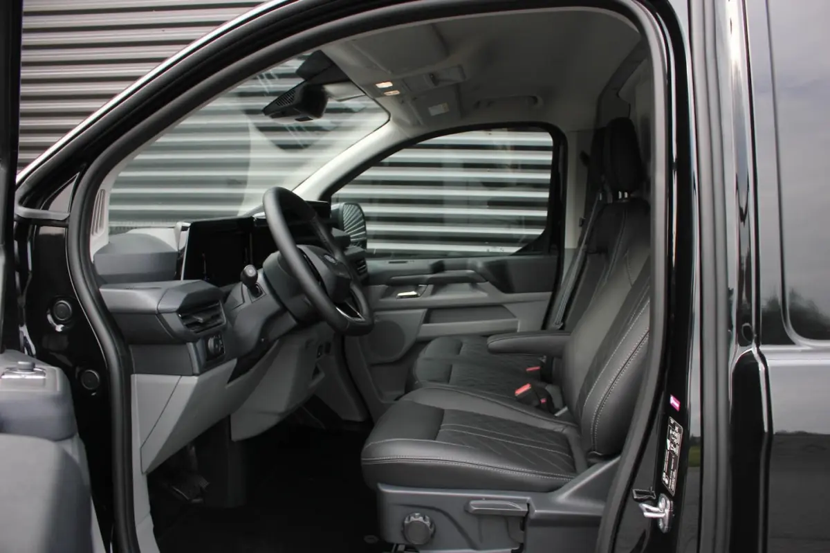 320 2.0 TDCI L2H1 Limited 170PK JB- EDITION / DRIVER ASSISTANCE PACK / 3- ZITS / MY2024 /
