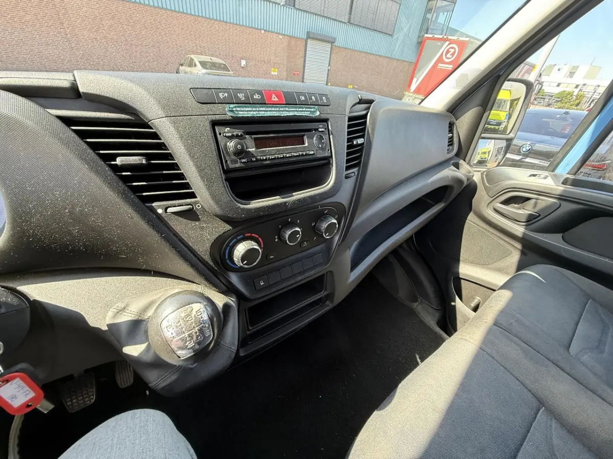 35C14 2.3 375 Laadklep Euro-6 Airco