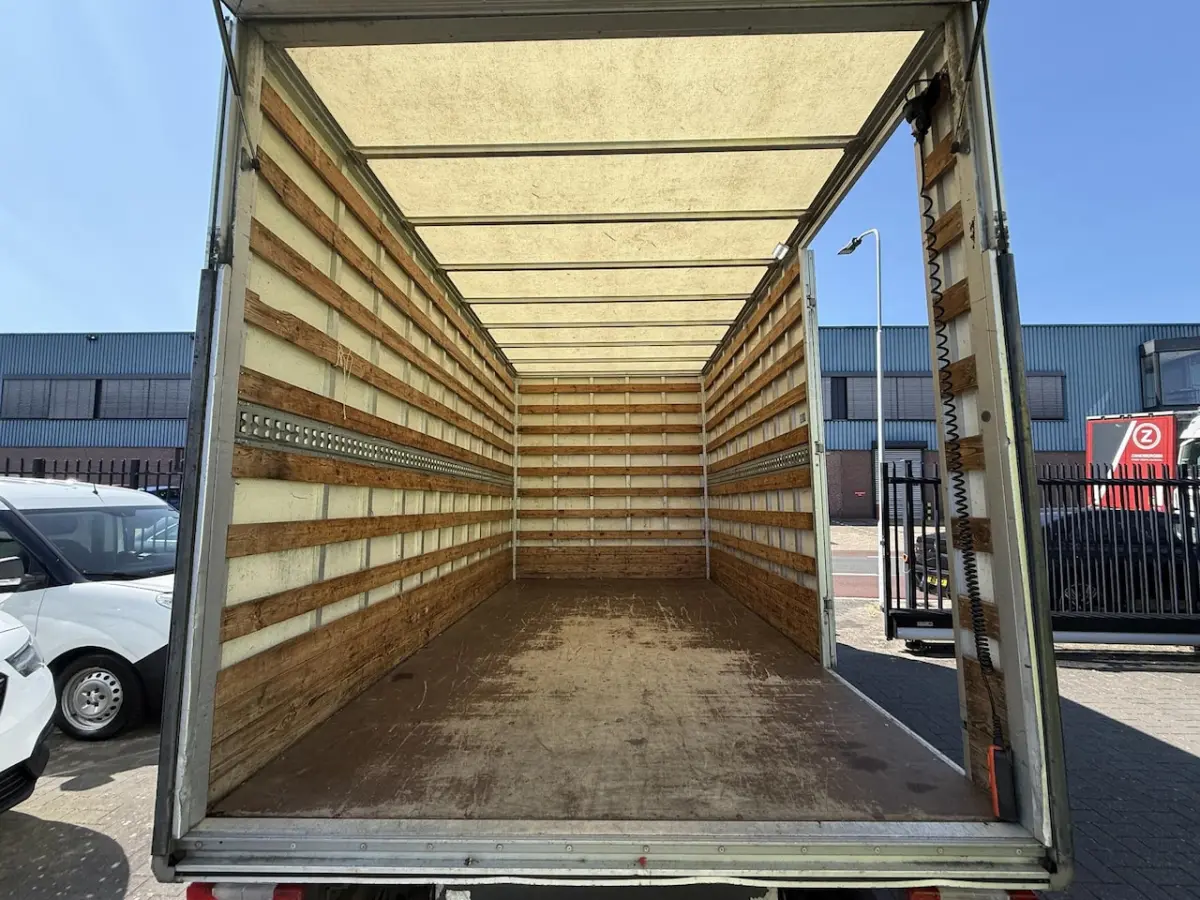 35C14 2.3 375 Laadklep Euro-6 Airco
