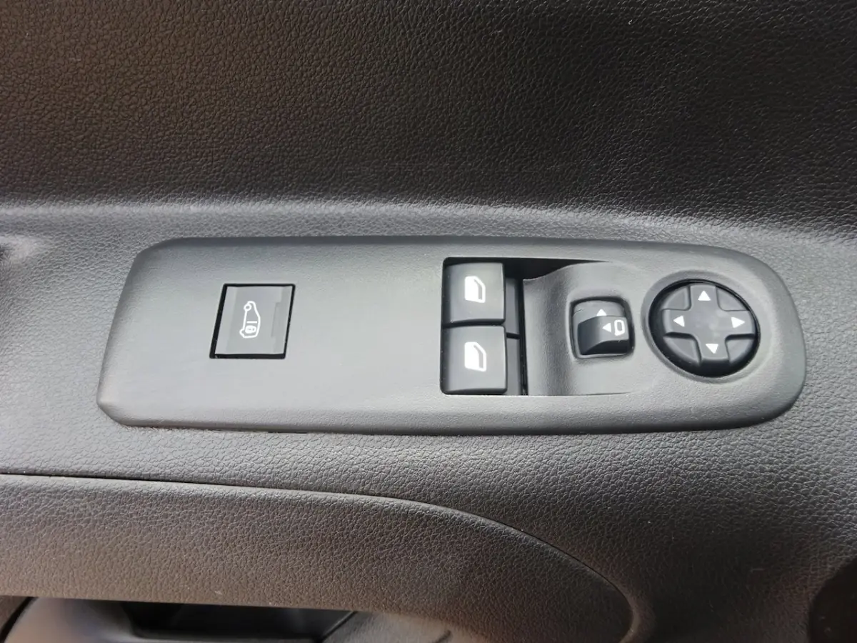 Club 50 kWh 100% Elekrisch LENGTE 2 S.O.H 90% ECC 3 ZITS CRUISE CONTROL