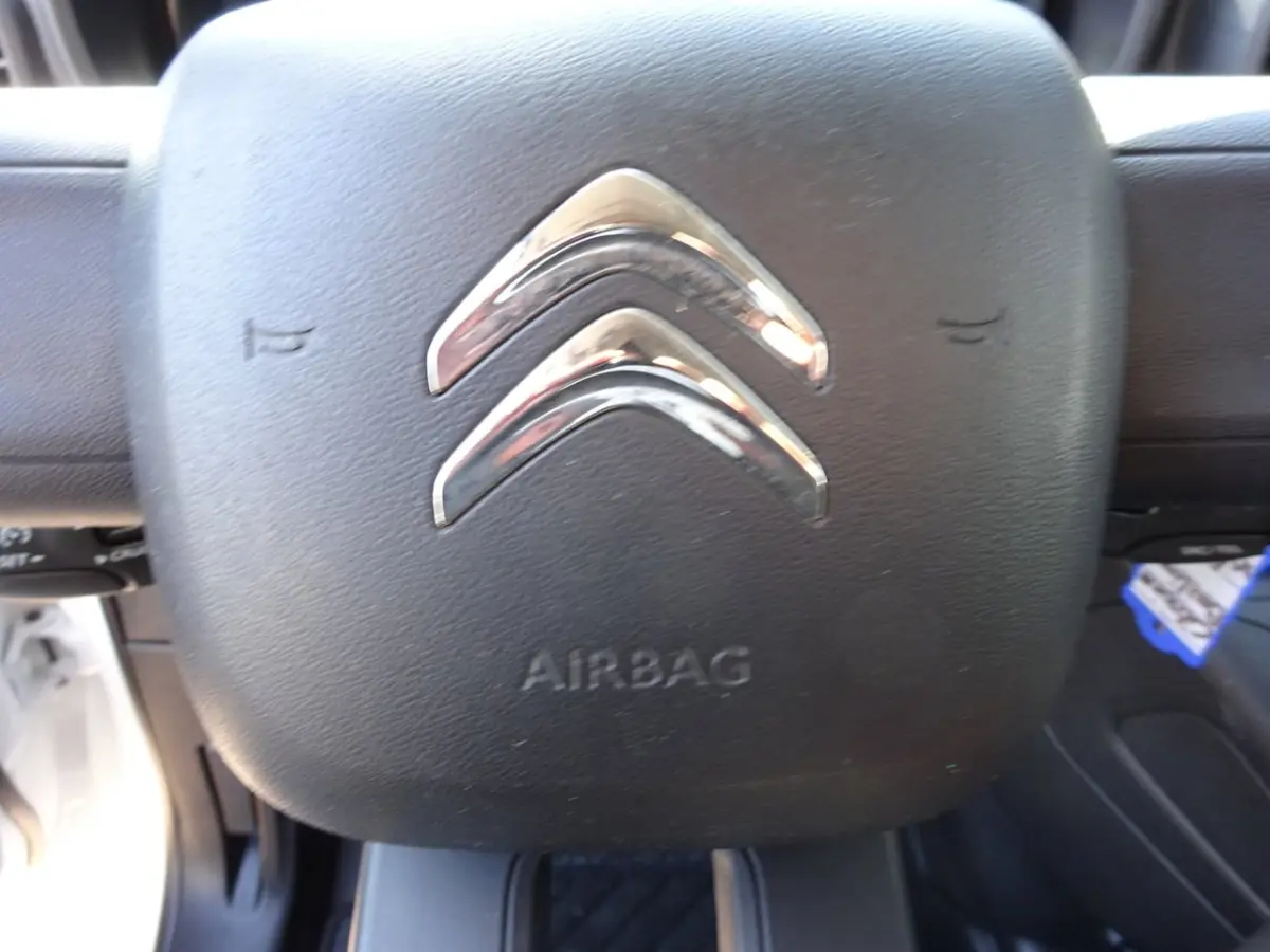 1.6 BlueHDI Club AIRCO CRUISE CONTROL NAVIGATIE PDC SCHUIFDEUR