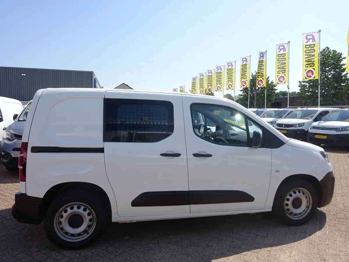 1.6 BlueHDI Club AIRCO CRUISE CONTROL NAVIGATIE PDC SCHUIFDEUR