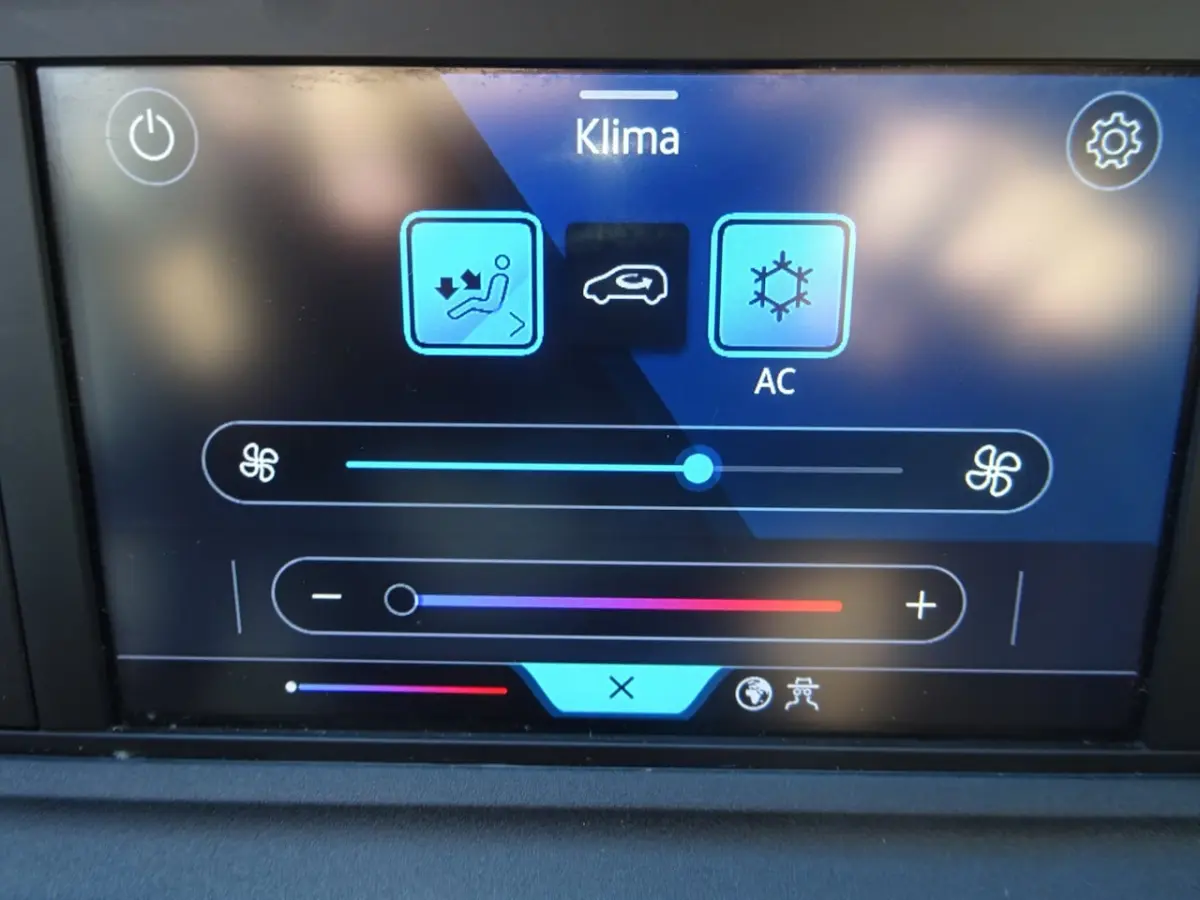 2.0 TDI Comfort AIRCO CRUISE CONTROL PDC TREKHAAK