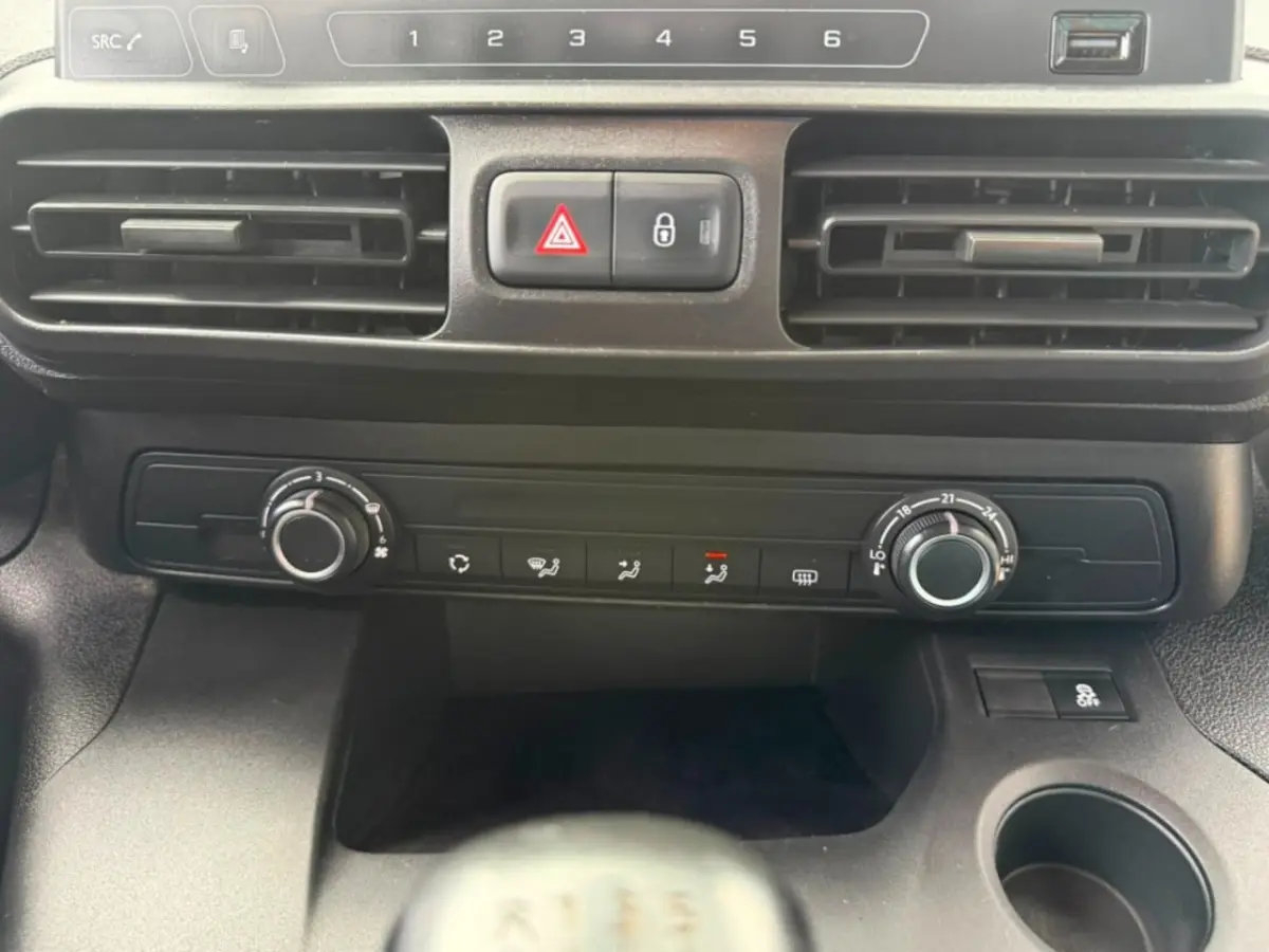 1.2 AIRCO 5PERS CRUISECONTROL 2xSCHUIFDEUR