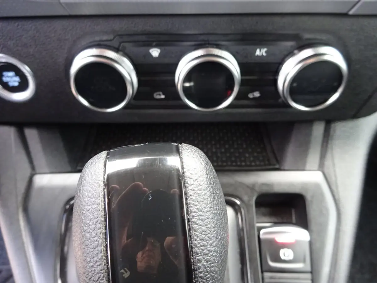 N-Connecta L2 45KW 100% ELEKTRISCH AIRCO CRUISE CARPLAY