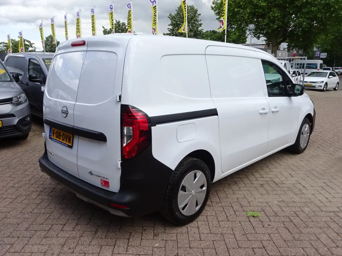 N-Connecta L2 45KW 100% ELEKTRISCH AIRCO CRUISE CARPLAY