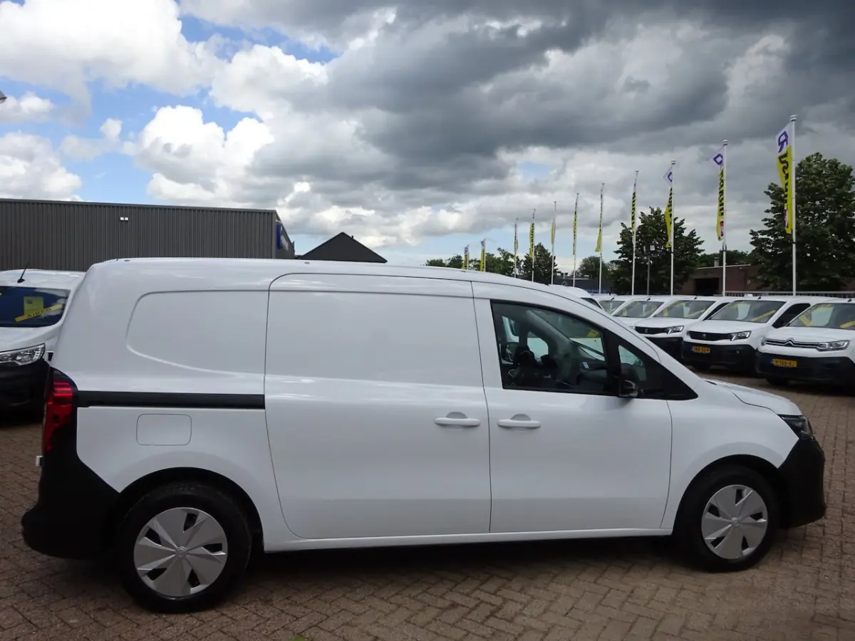 N-Connecta L2 45KW 100% ELEKTRISCH AIRCO CRUISE CARPLAY