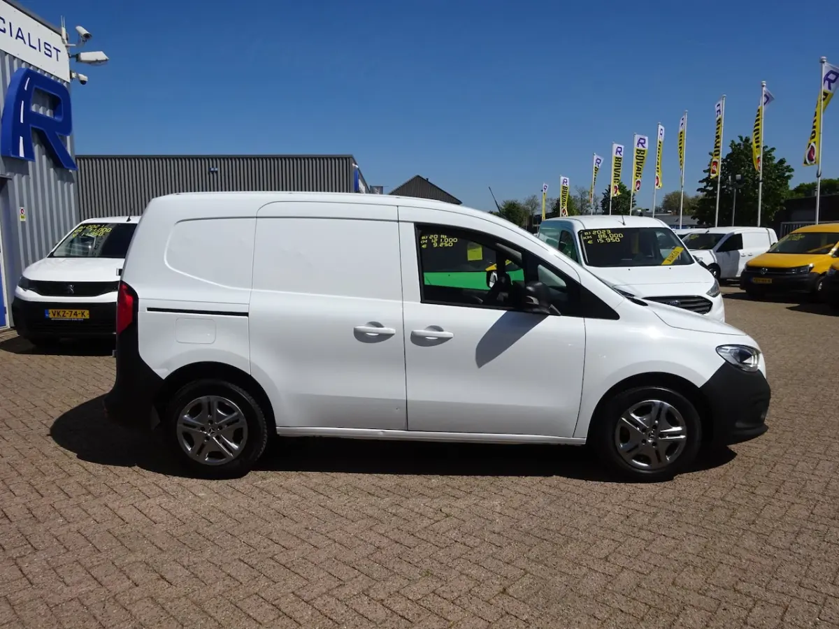 108 CDI L1 AIRCO 2 x SCHUIFDEUR EURO 6