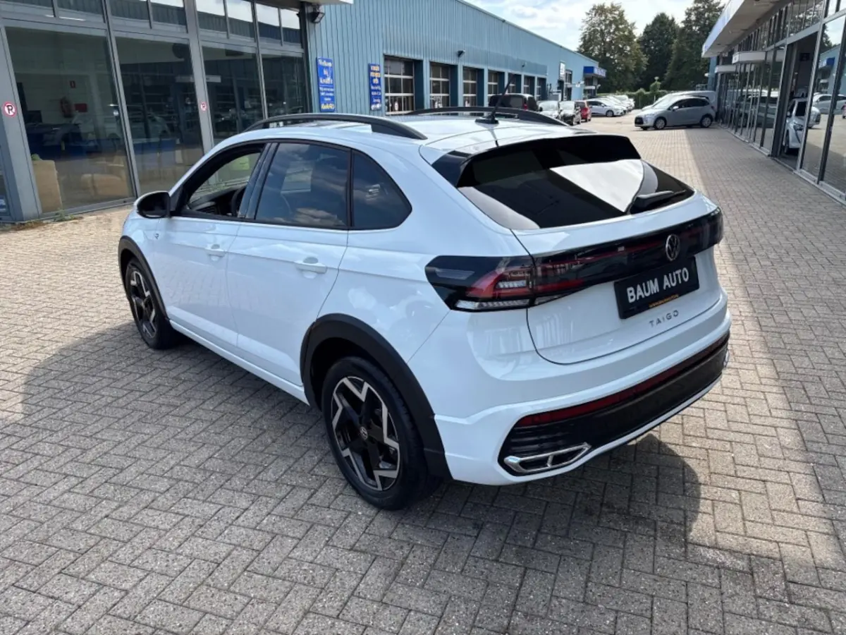 1.0 TSI R-LINE AIRCO NAVI CARPLAY PDC STOELVERW