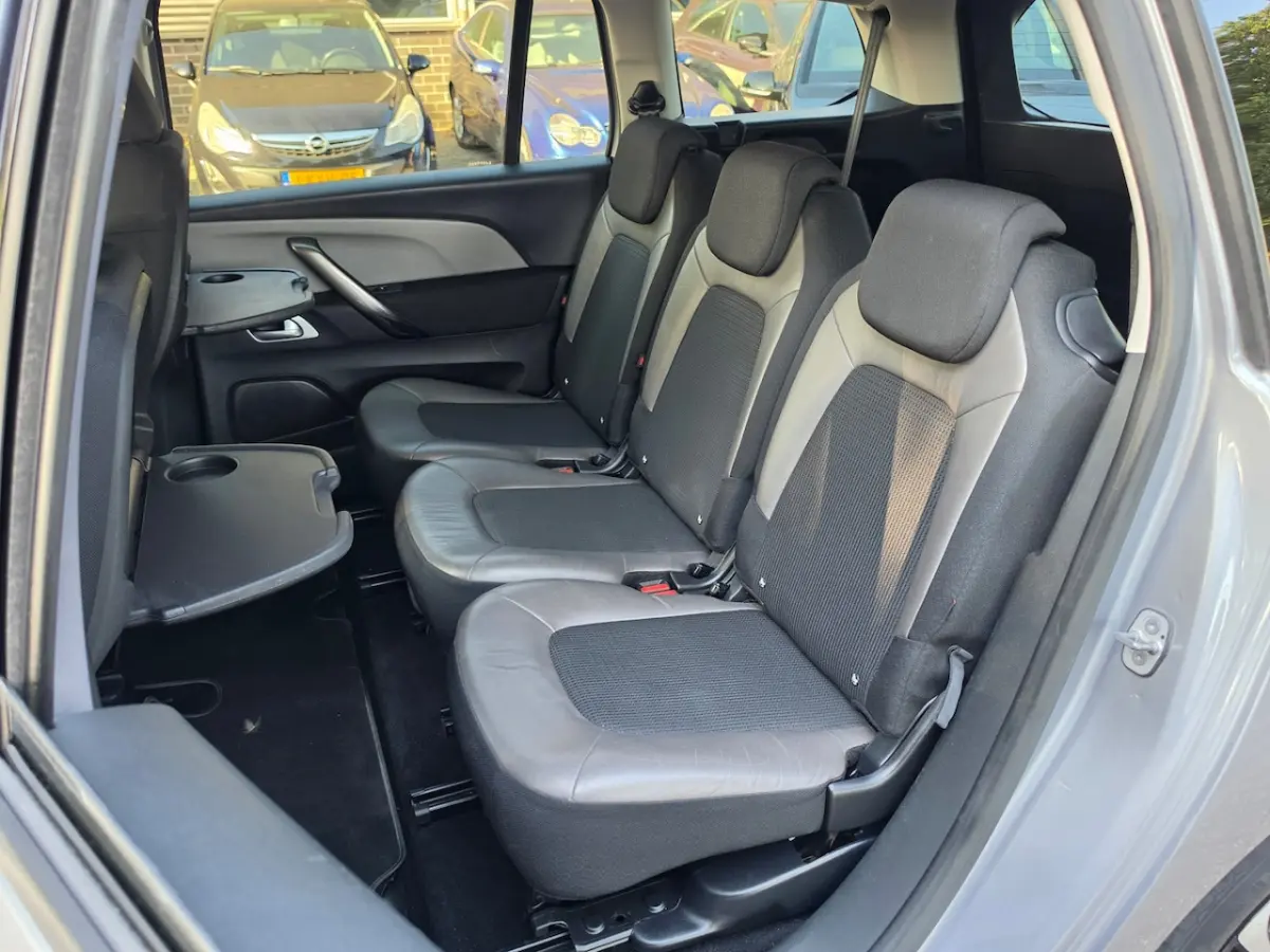 1.2 PureTech Shine Automaat 7p Camera Navi Stoelmassage