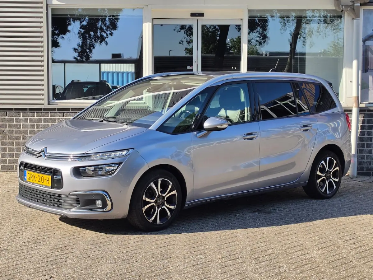 1.2 PureTech Shine Automaat 7p Camera Navi Stoelmassage